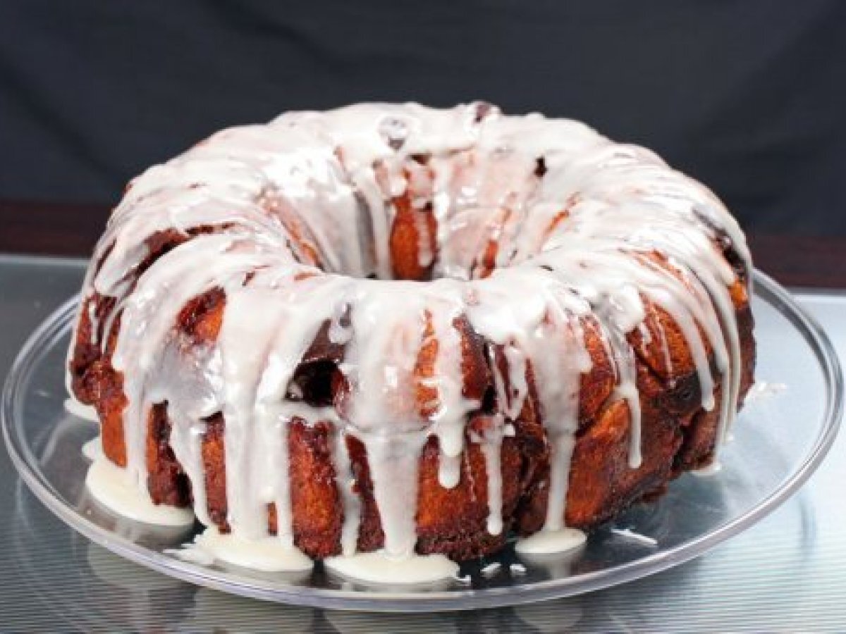 OMG Cinnamon Roll Cake - photo 2