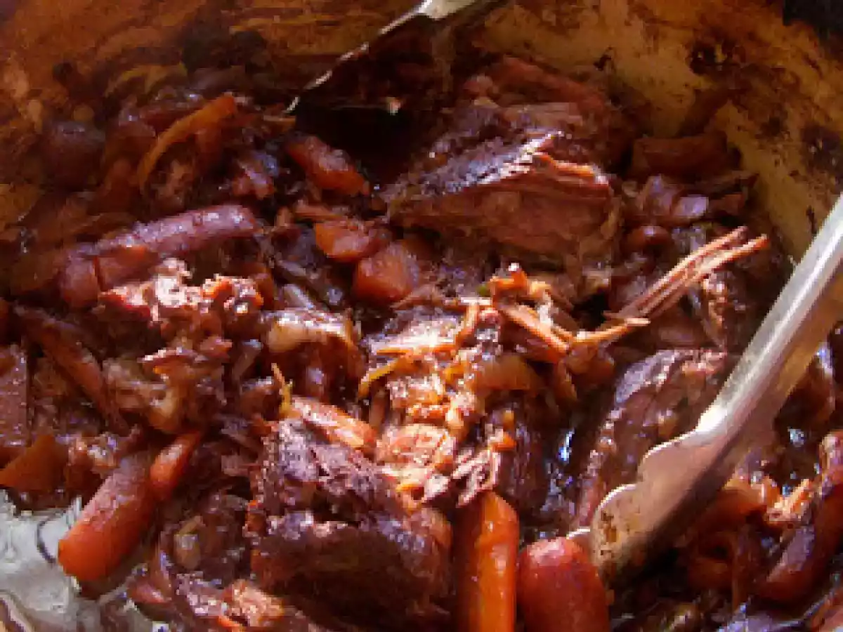 One Pot Cooking - Pot Roast with Wine and Coke