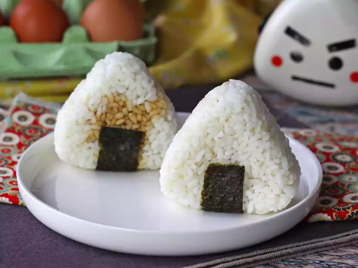 Onigiri with egg yolks cured in soy sauce - photo 4