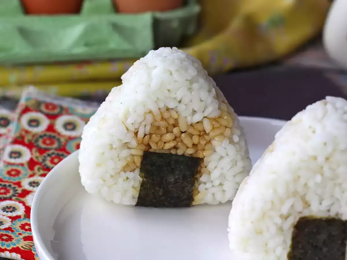 Onigiri with egg yolks cured in soy sauce - photo 6