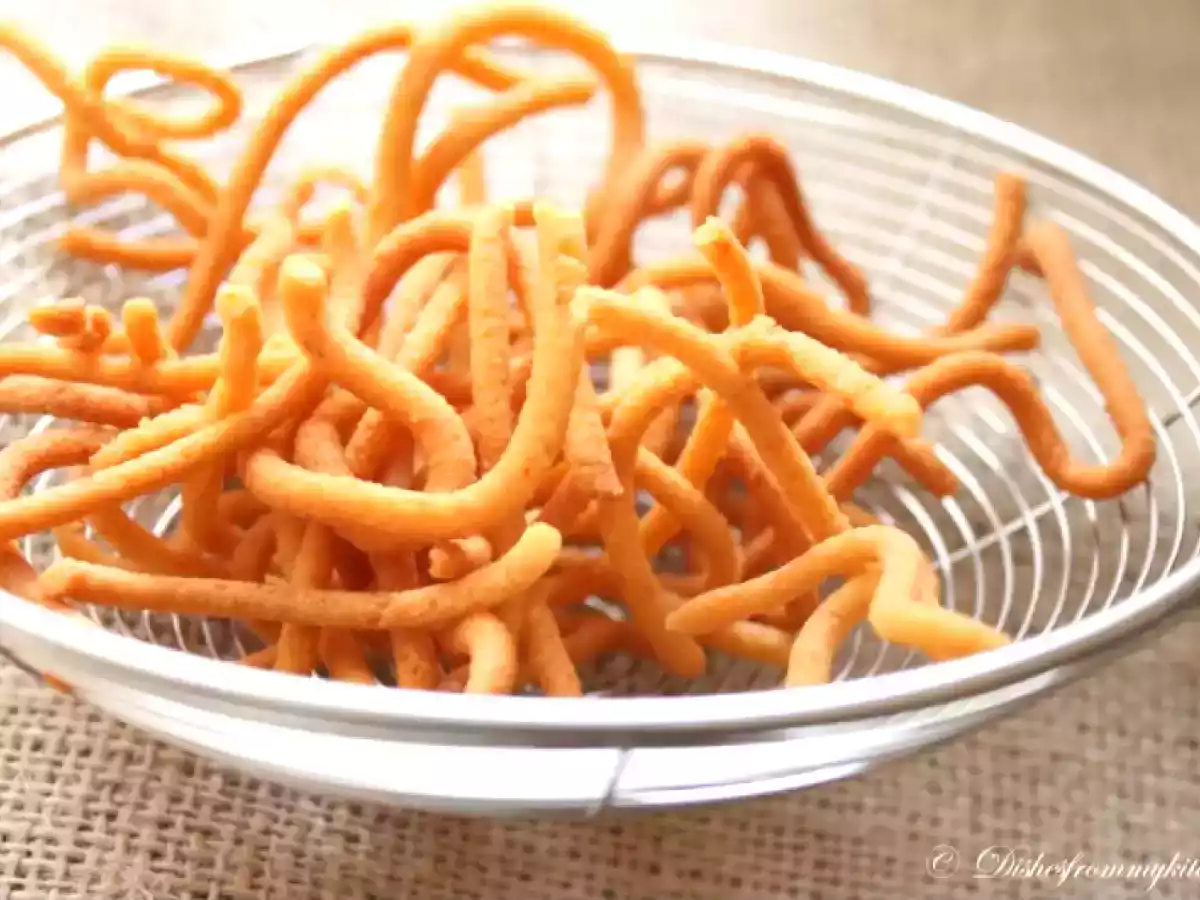 ONION MURUKKU - DIWALI CELEBRATION !!! - photo 2