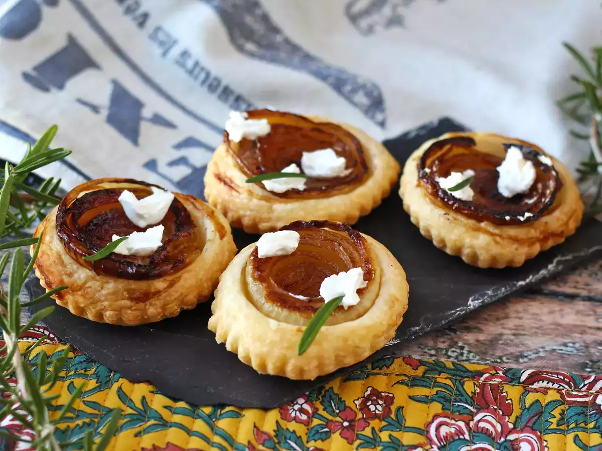 Onion tartlets tatin - photo 2