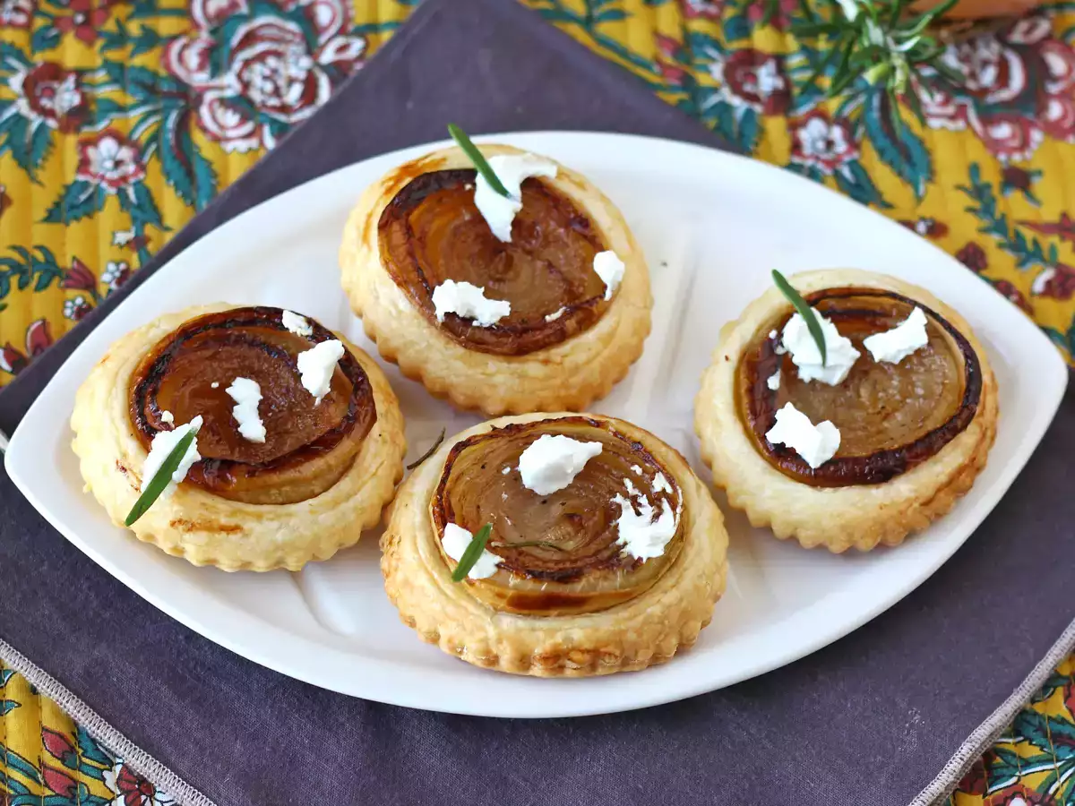 Onion tartlets tatin - photo 6