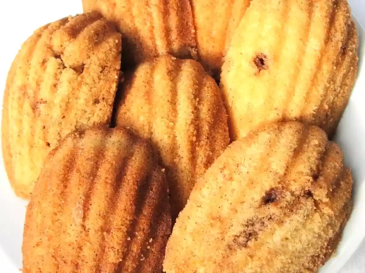 Orange Cinnamon Madeleines