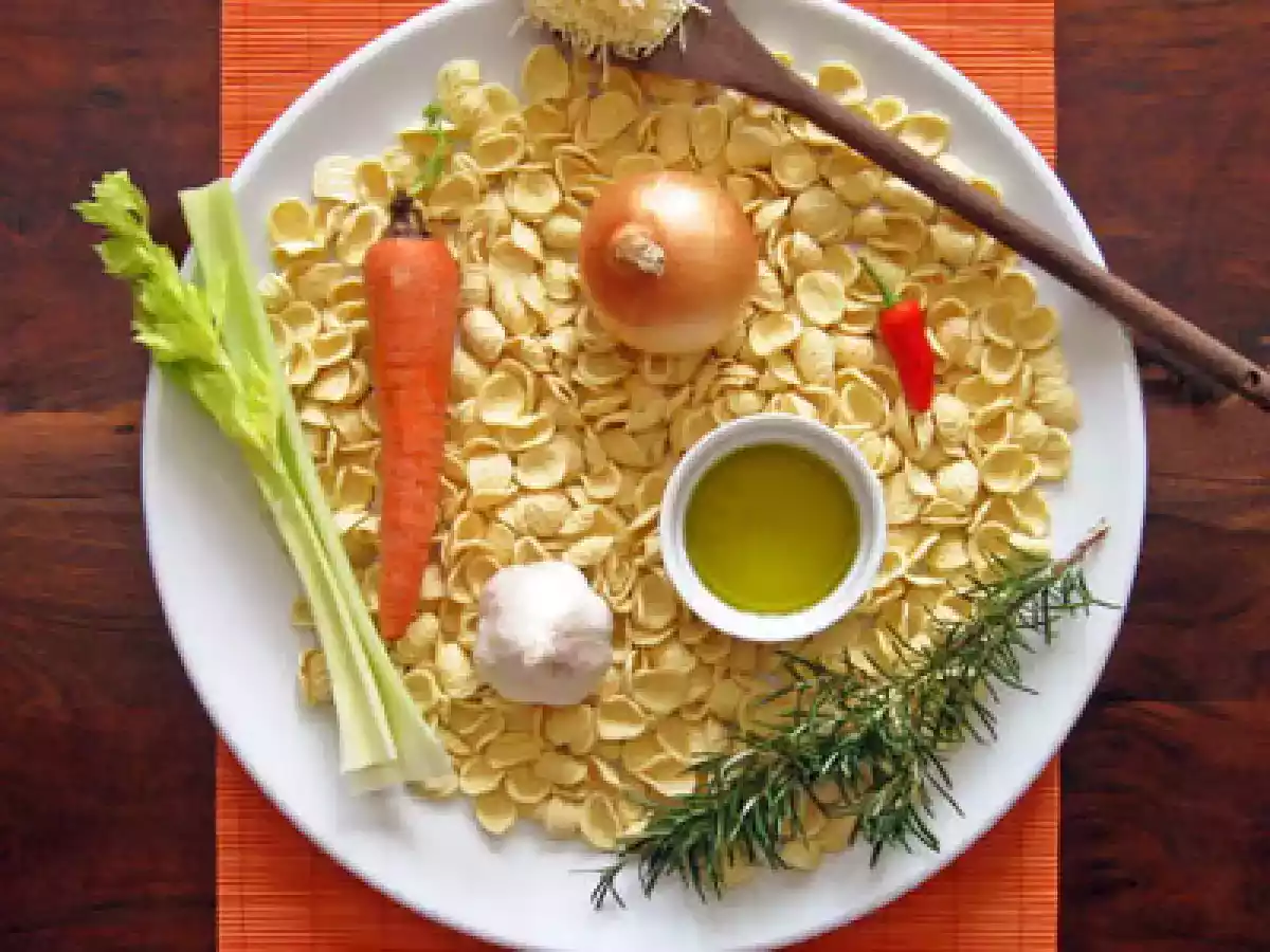 Orecchiette with Chickpeas is Apulian for Pasta