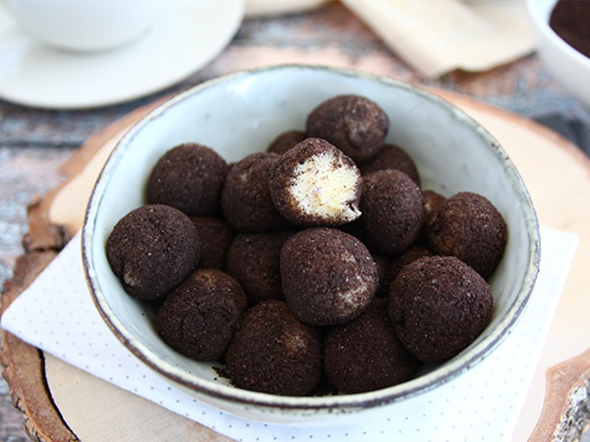 Oreo truffles - 2 ingredients recipe