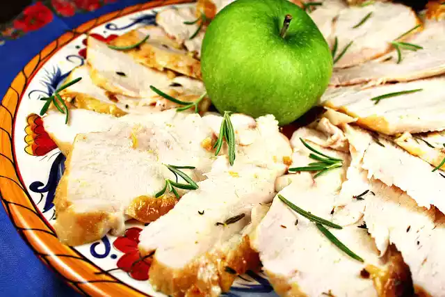 Oven roasted turkey breast recipe with pan gravy