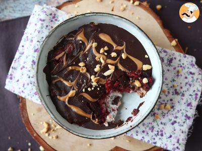 Overnight oat, red berries and chocolate, a healthy and filling breakfast! - photo 3