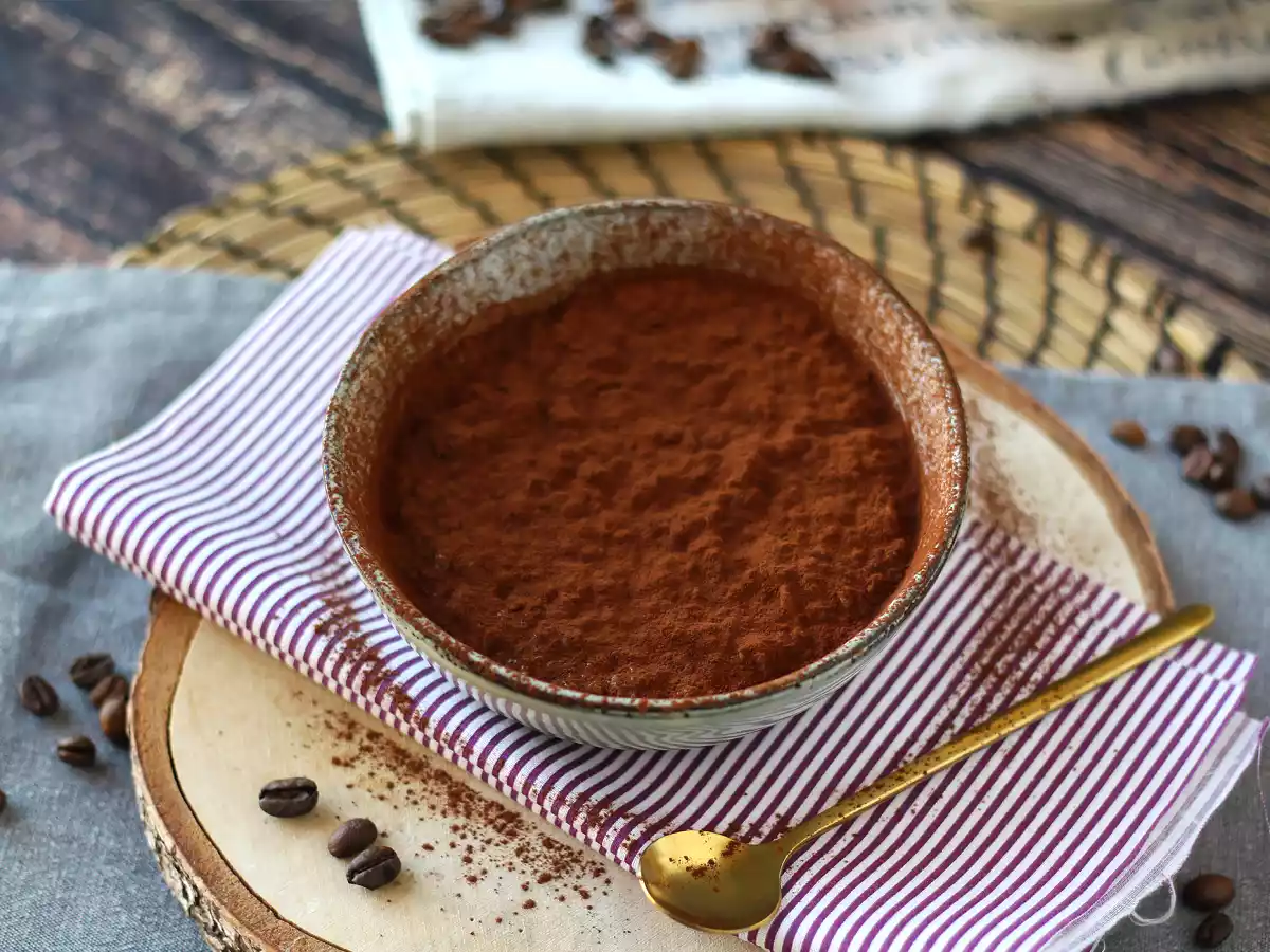 Overnight oats that taste like tiramisu, the perfect coffee and cocoa breakfast! - photo 3