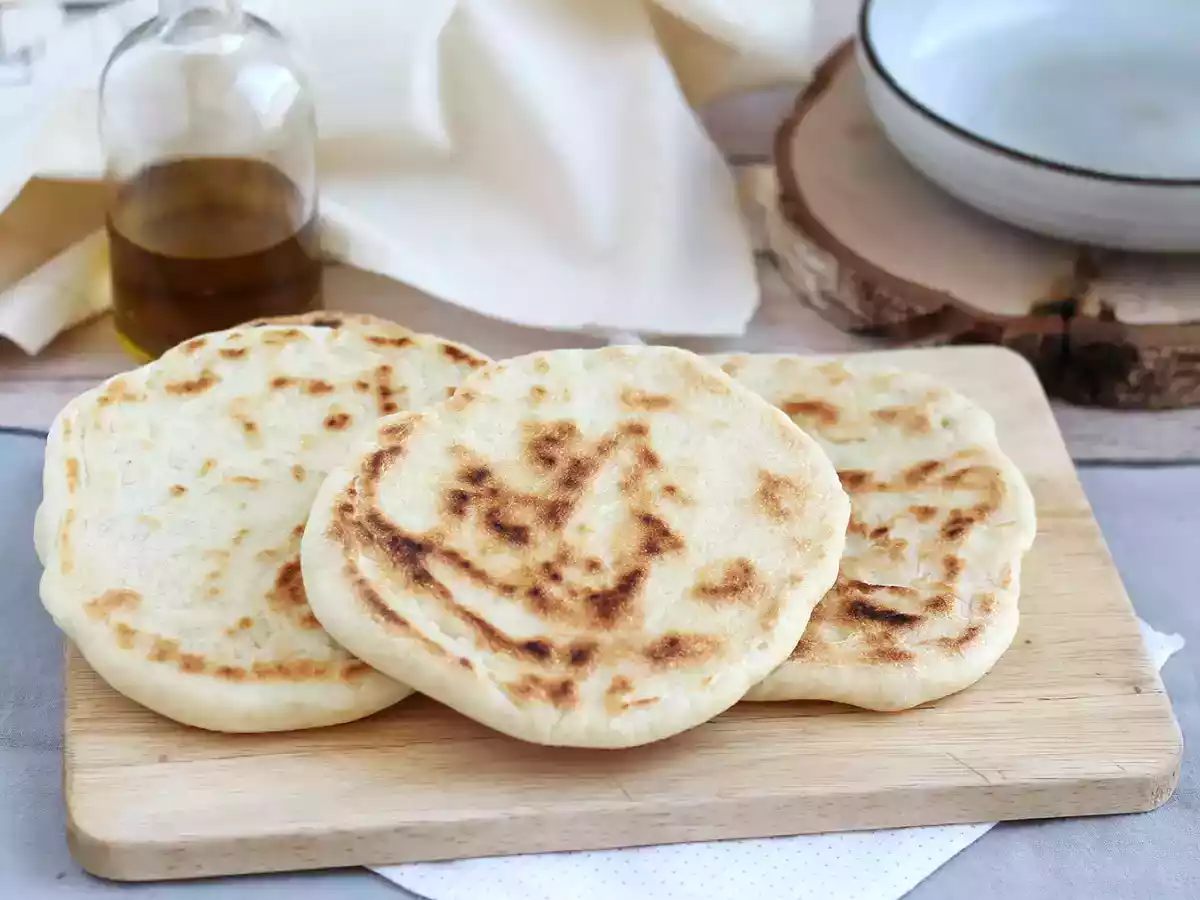 Pan-fried pita bread