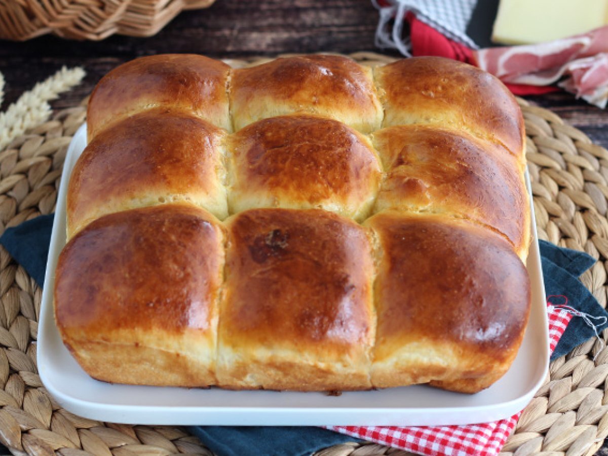 Pancetta and cheese stuffed buns - Tanghzong method - photo 2