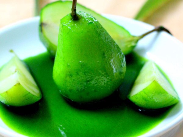 Pandan (Screwpine) Poached Pears