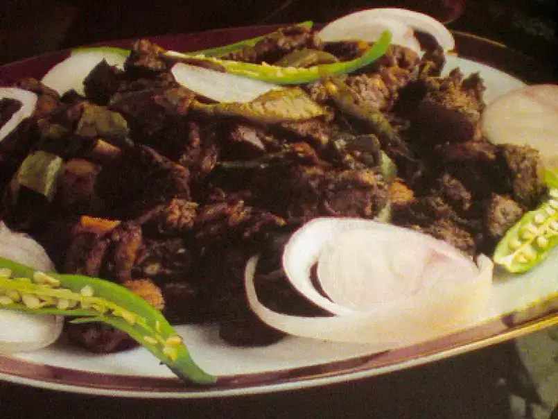 Pandhi Curry / Pork Curry ( Coorg / Kodava Cuisine )
