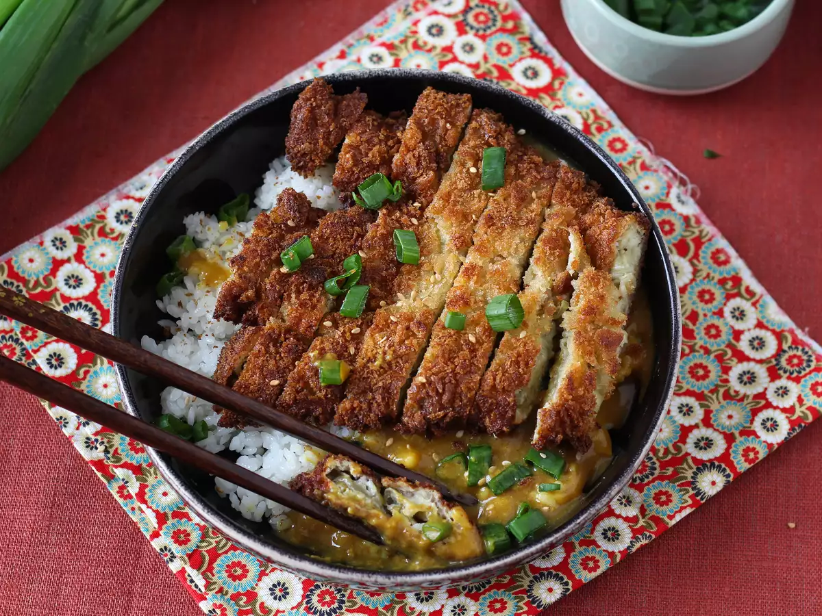 Panko-breaded eggplant, Japanese katsu curry-style (vegetarian) - photo 7