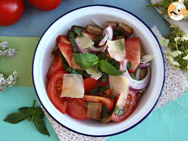 Panzanella salad - italian bread salad - photo 4