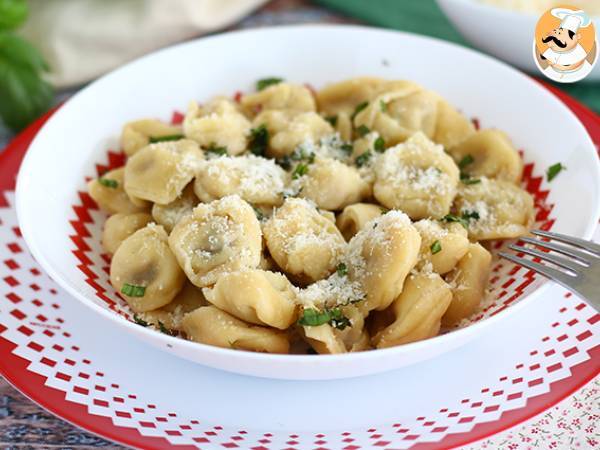 Parmesan, prosciutto, and basil tortellini - photo 3