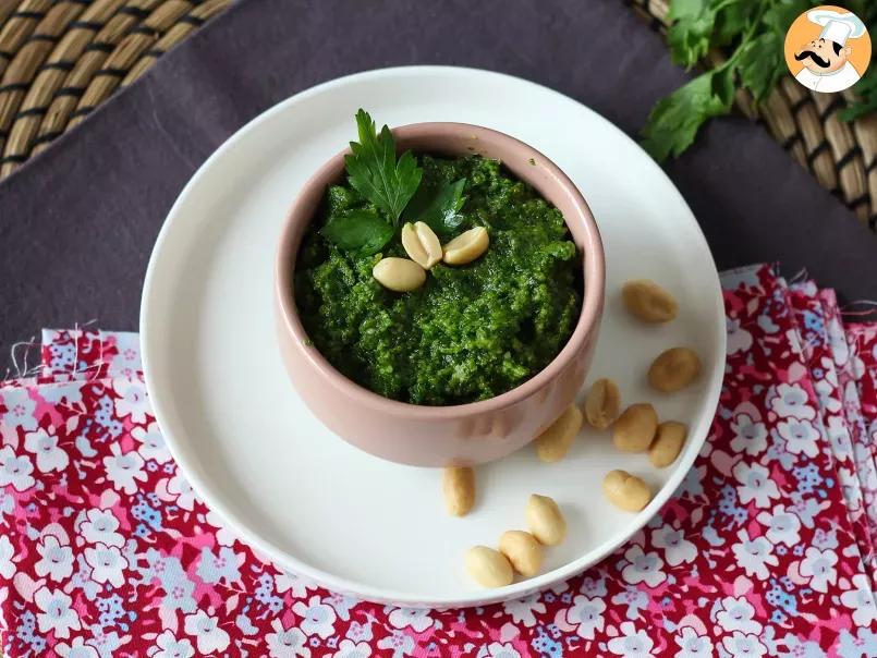 Parsley and peanut pesto, an explosion of flavors, photo 1