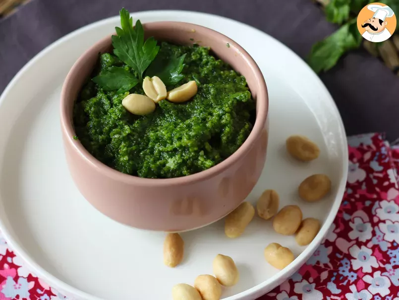 Parsley and peanut pesto, an explosion of flavors, photo 2