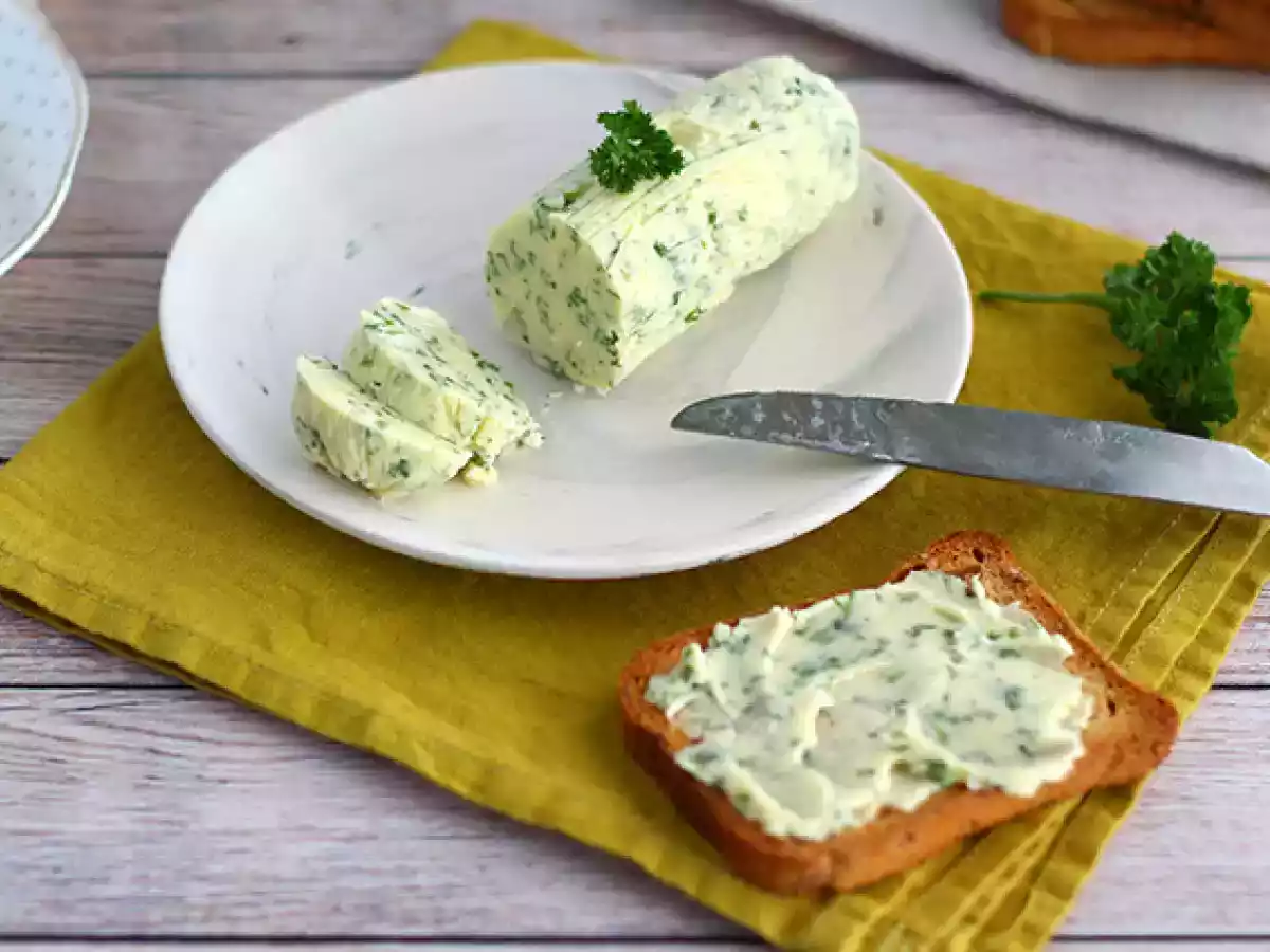Parsley butter (beurre maître d'hôtel) - simple and quick - photo 4
