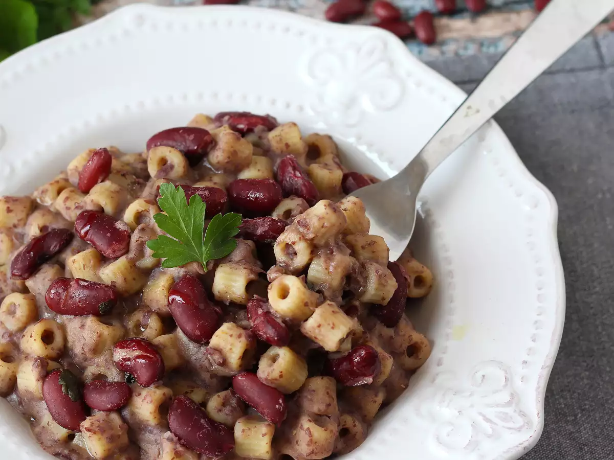 Pasta e Fagioli Veneto-Style: Grandma’s Creamy, Flavor-Packed Recipe - photo 2