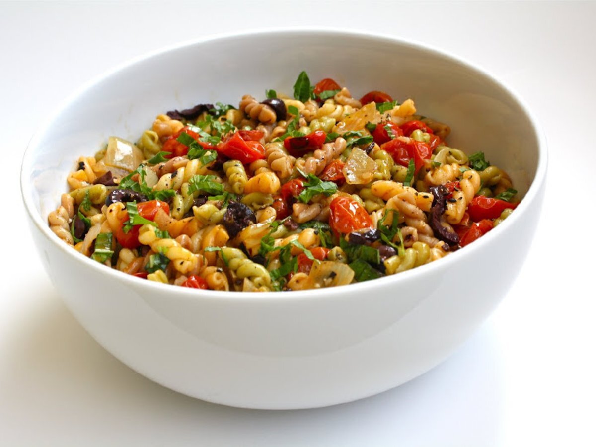 Pasta Salad With Roasted Tomatoes