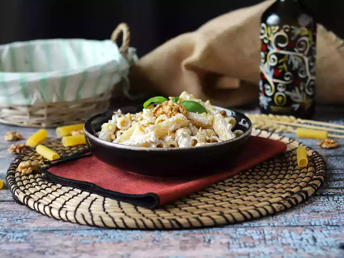 Pasta with ricotta and walnuts: creamy and crunchy - photo 2