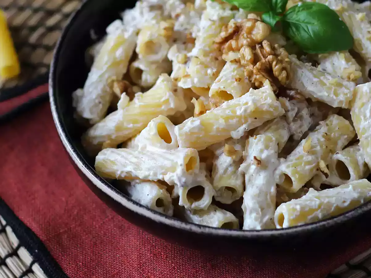 Pasta with ricotta and walnuts: creamy and crunchy - photo 4