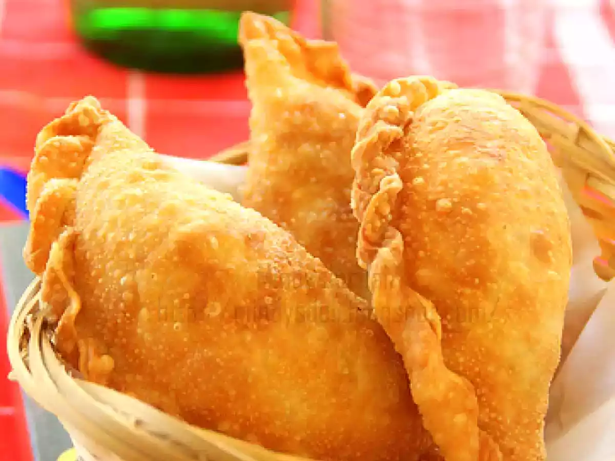 Pastel Goreng // Indonesian Fried Pastry - photo 2