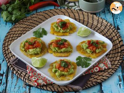 Patacones, Colombian plantain toast with guacamole and tomatoes - photo 4