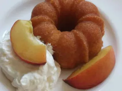 Peach-Rum Mini Bundt Cakes