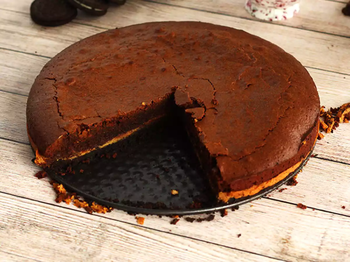 Peanut butter and oreo brownies