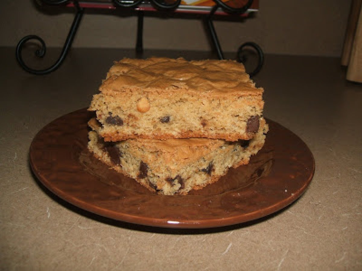 Peanut Butter Chocolate Chip Brownies