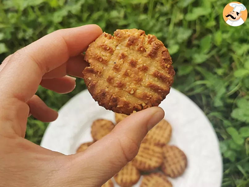 Peanut butter cookies - 4 ingredients - no added sugars, photo 1