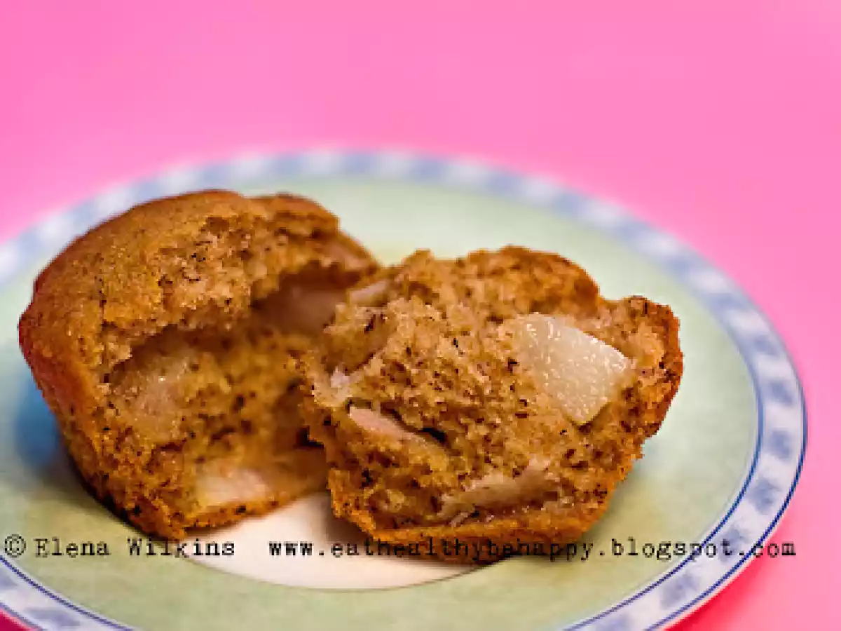 Pear Banana Muffins {Vegan Recipe} - photo 2