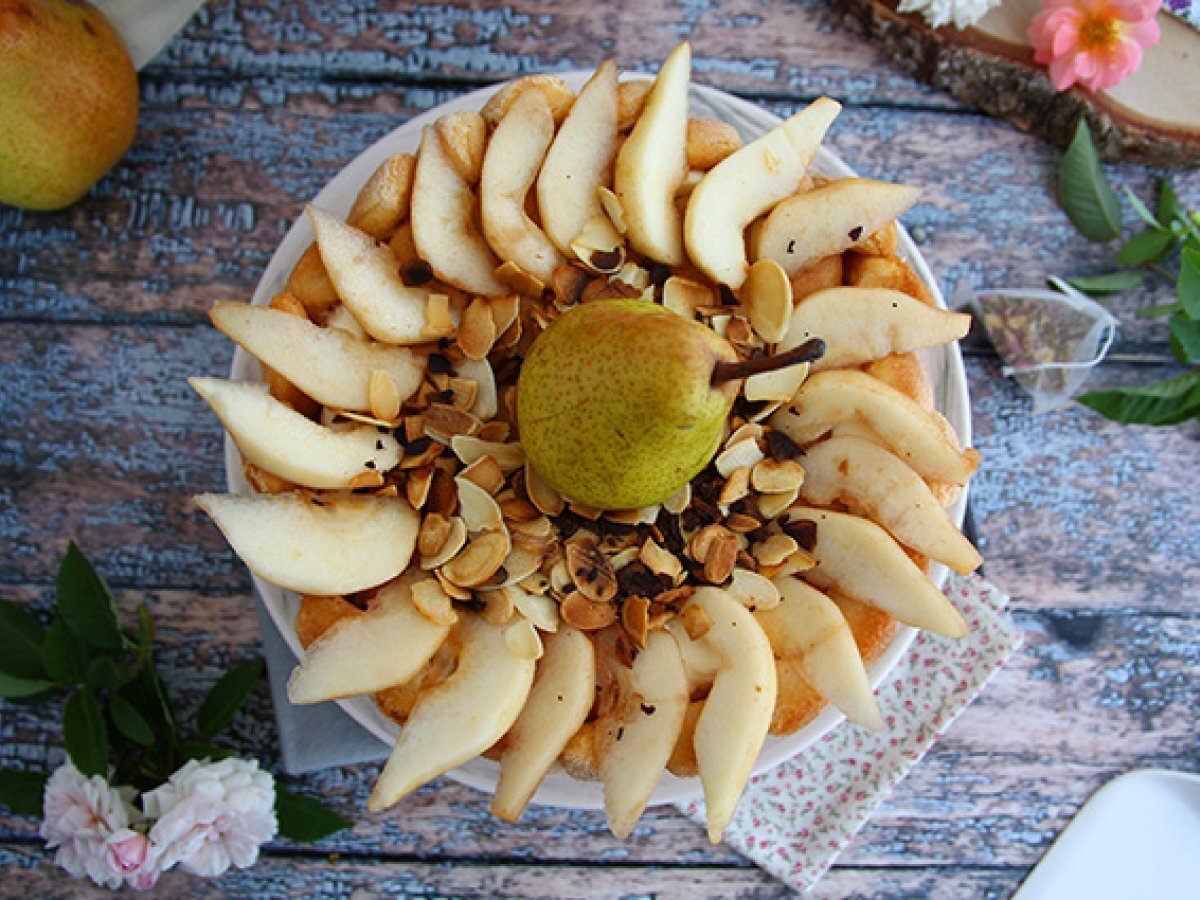 Pear charlotte with grilled almonds - photo 2