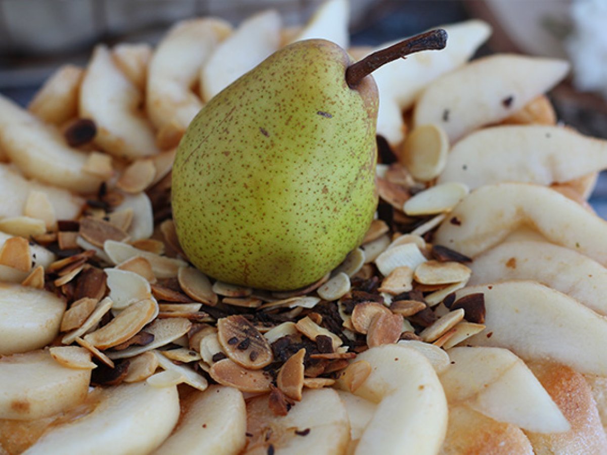 Pear charlotte with grilled almonds - photo 3