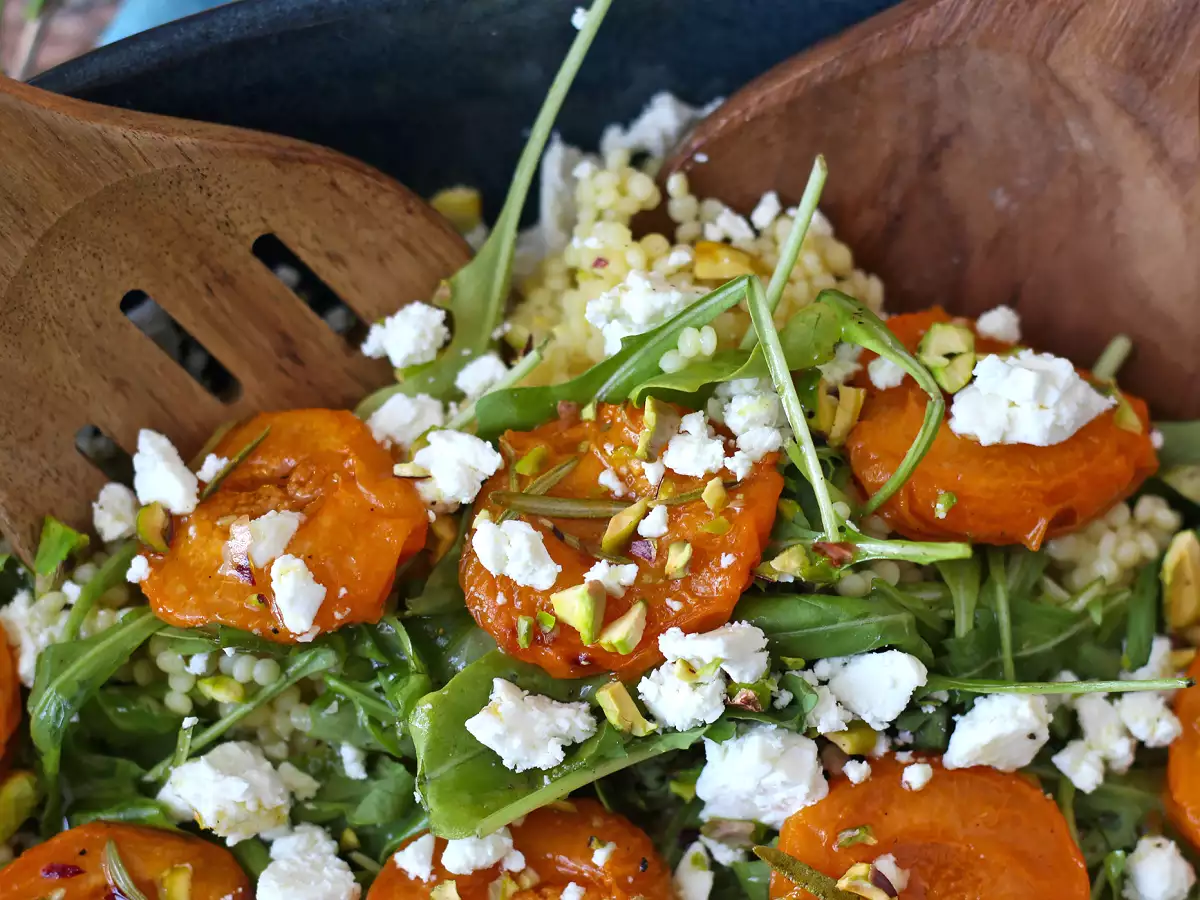 Pearl couscous salad with roasted apricots and feta - photo 3