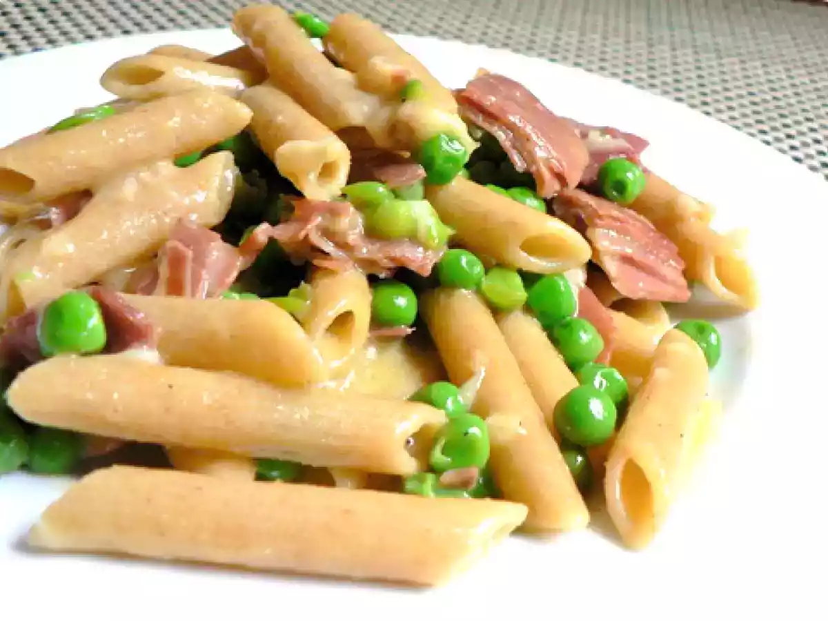Penne alla Papalina