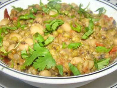 Pesalu Bobbarlu curry