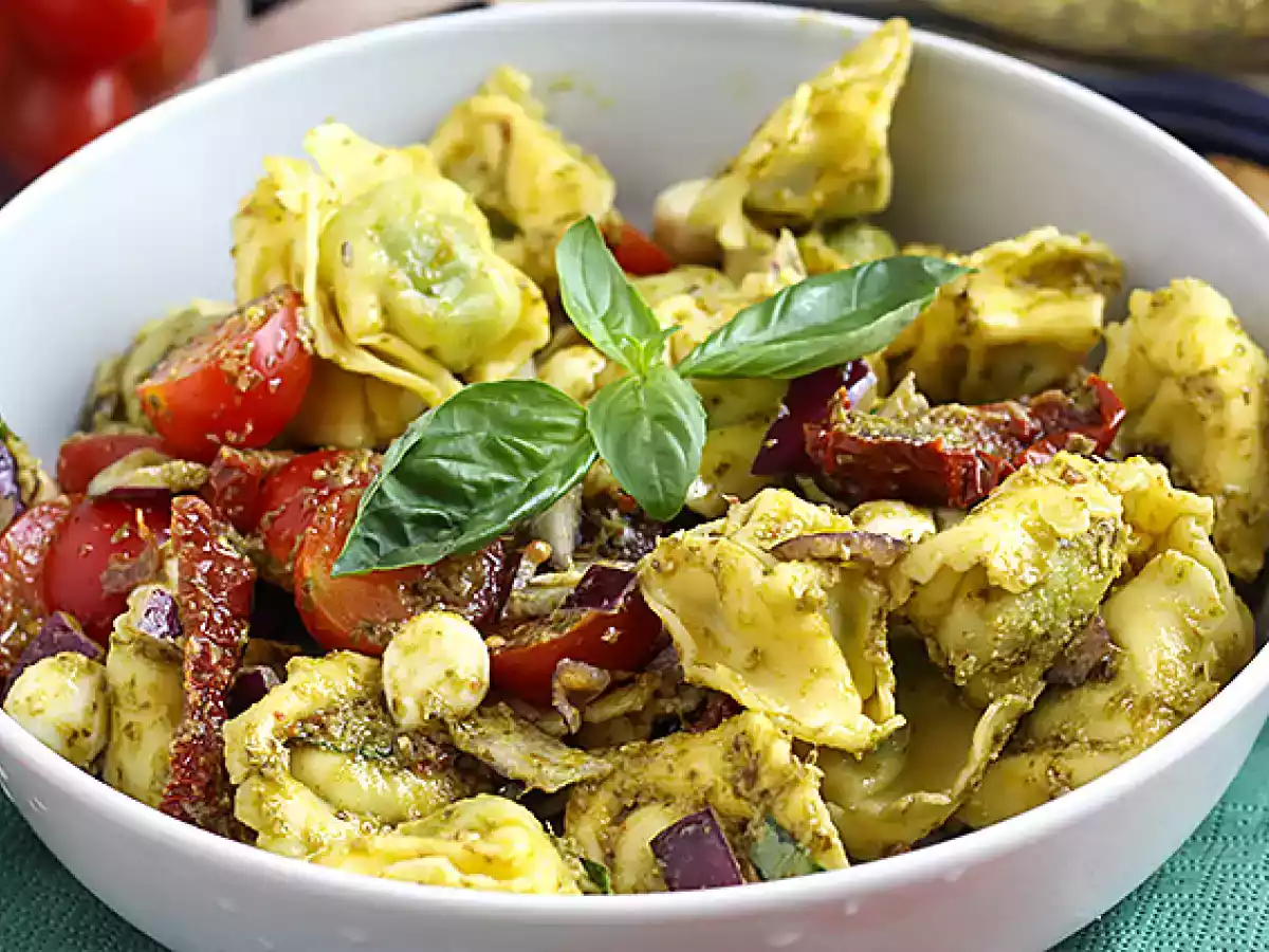 Pesto tortellini salad - photo 5