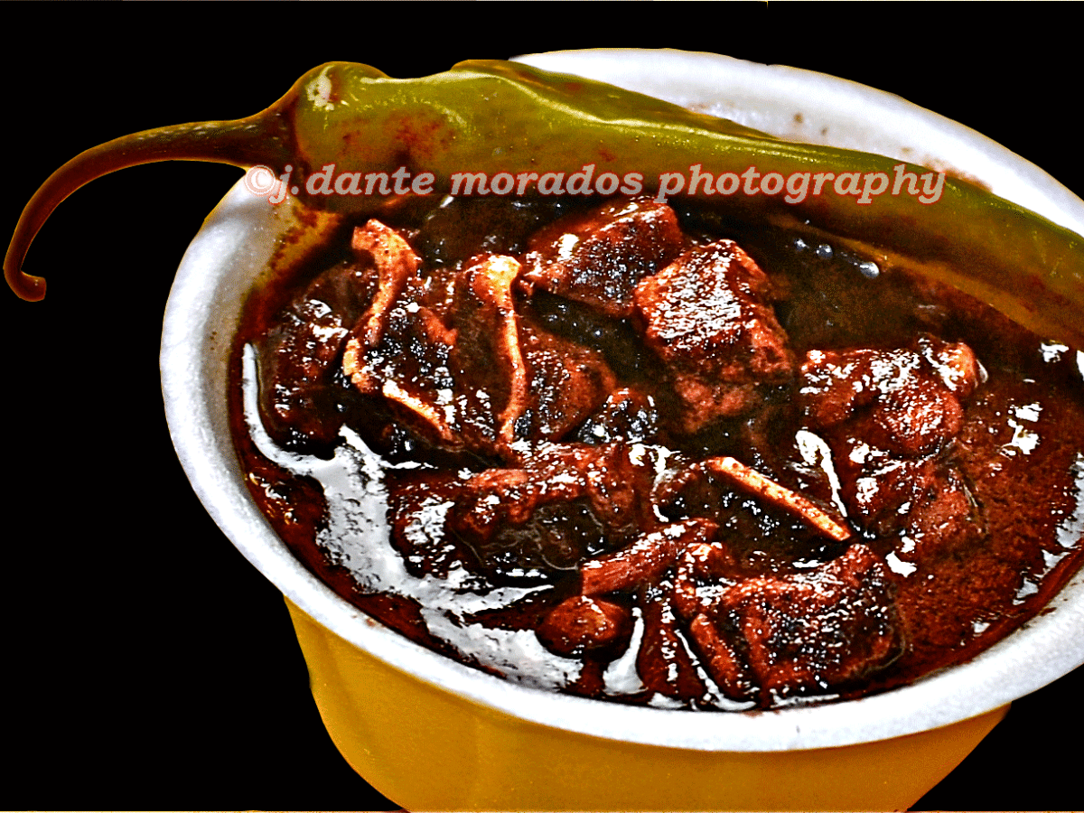 Piniritong DINUGUAN (Fried Pork Mask Stewed in Hog's Blood)