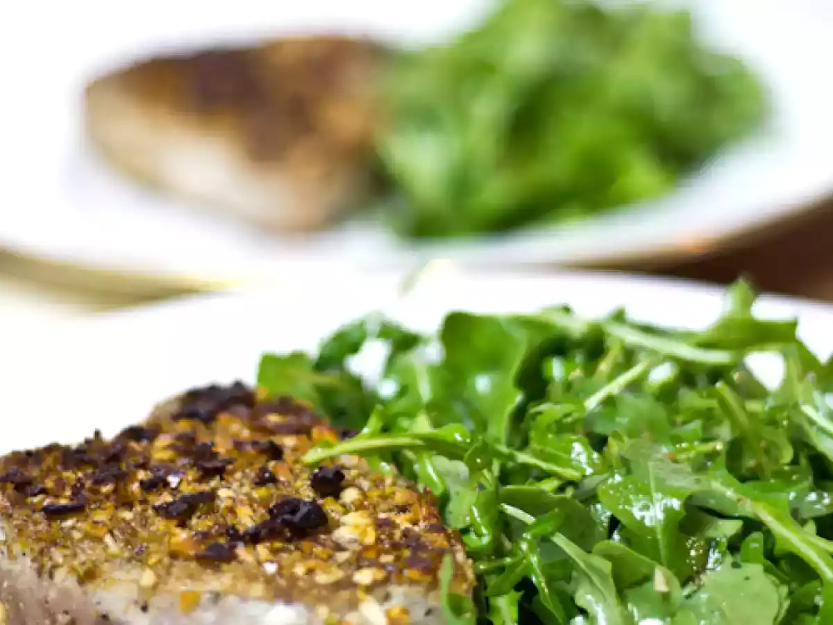 Pistachio & almond crusted tuna with soy ginger salad