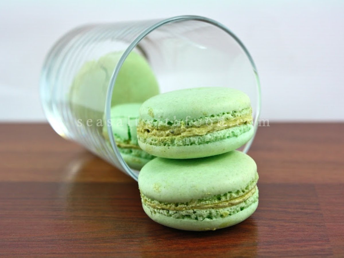 Pistachio Macarons