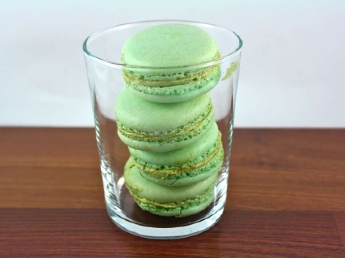 Pistachio Macarons - photo 3