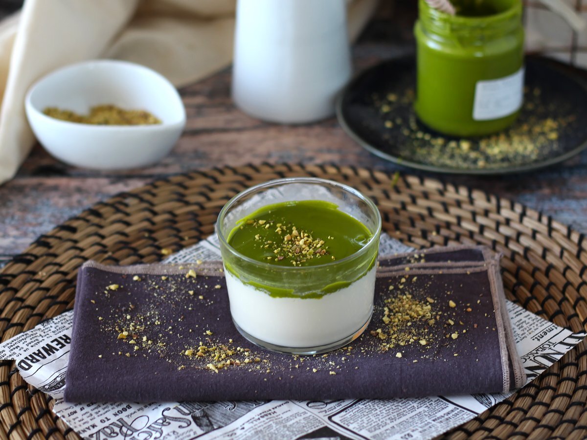 Pistachio panna cotta, the easy recipe everyone loves - photo 4