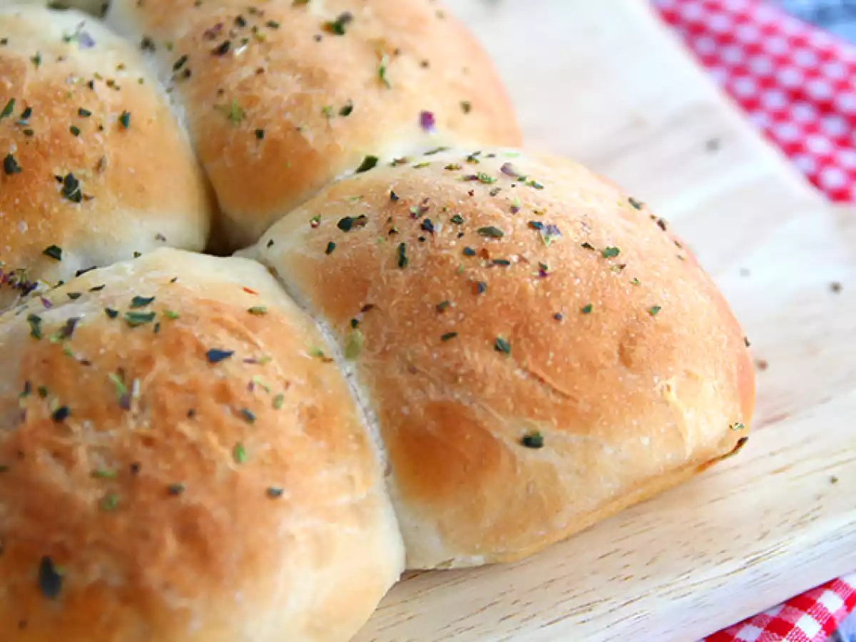 Pizza buns: stuffed buns with ham and cheese - photo 3