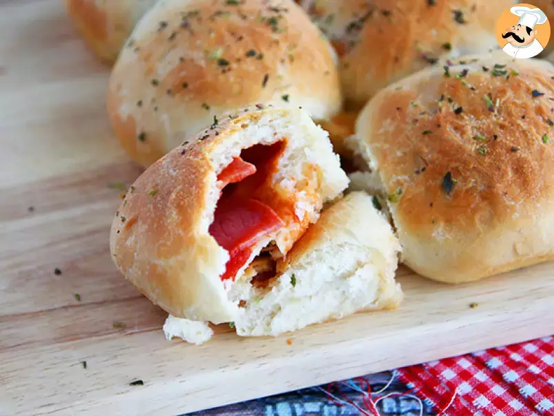 Pizza buns stuffed with ham and cheese - photo 4