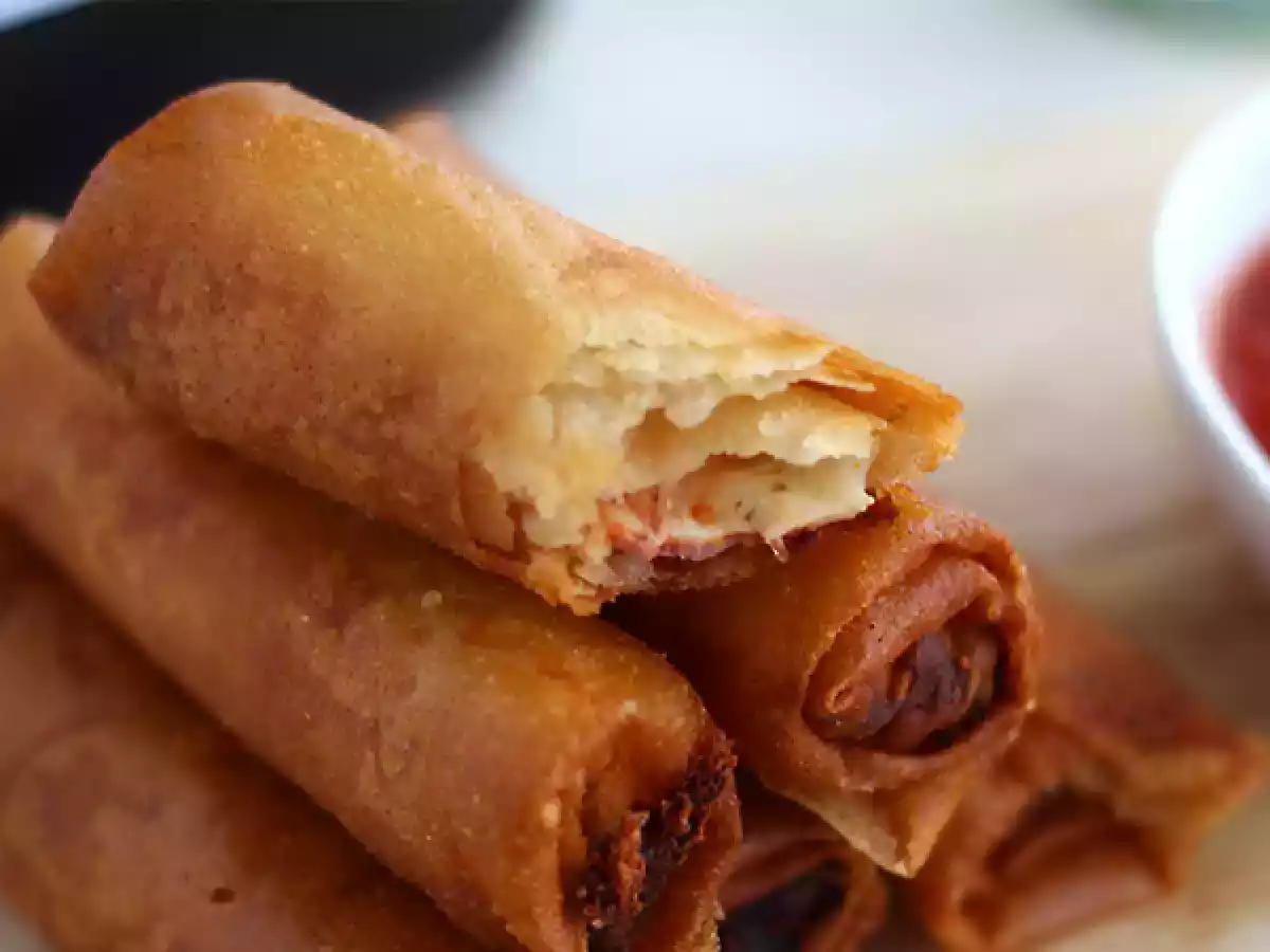Pizza egg rolls - video recipe! - photo 3