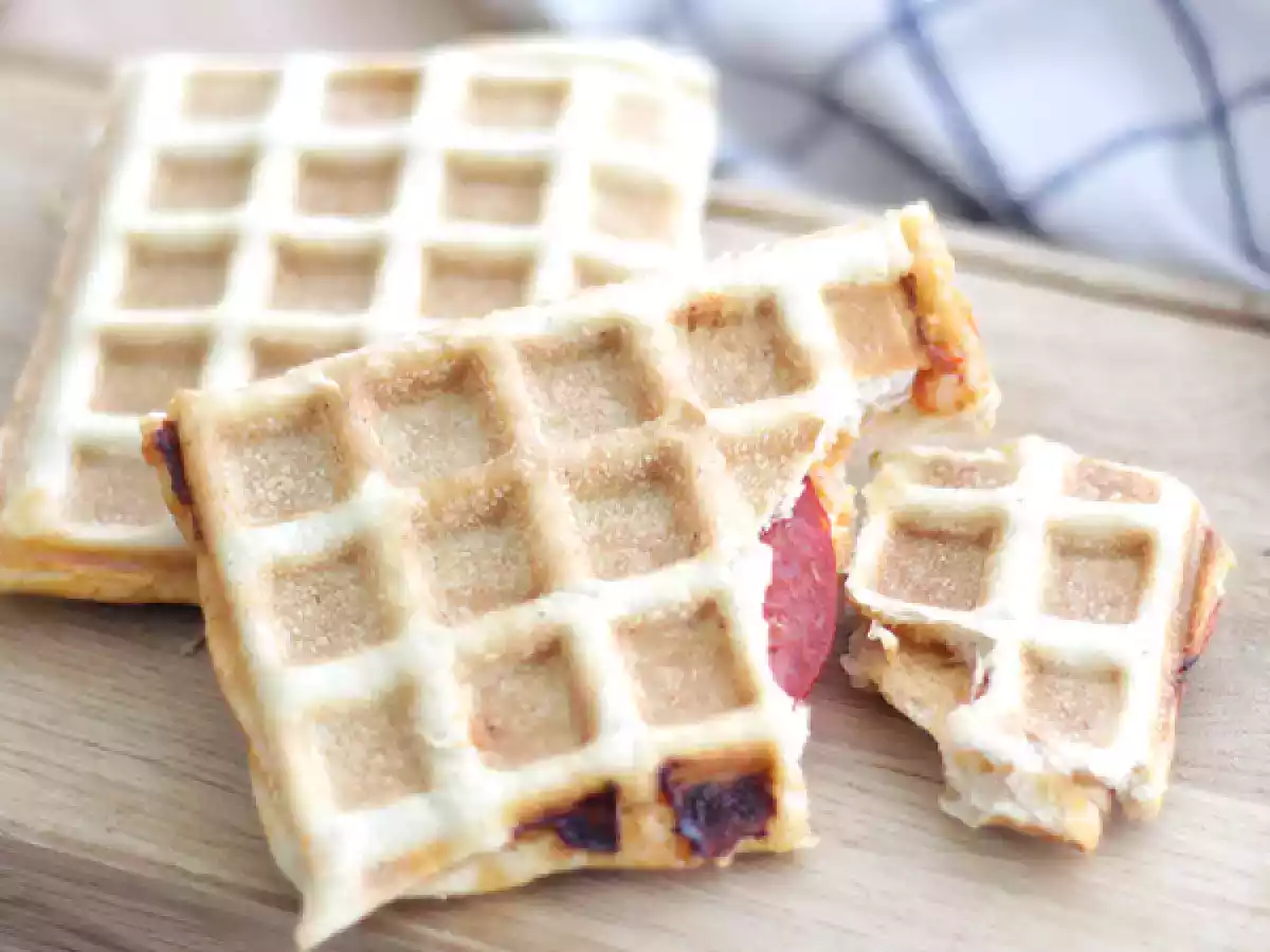 Pizza waffles - video recipe !