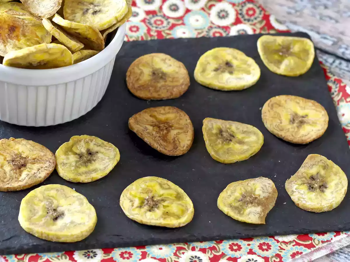 Plantain chips baked in the oven
